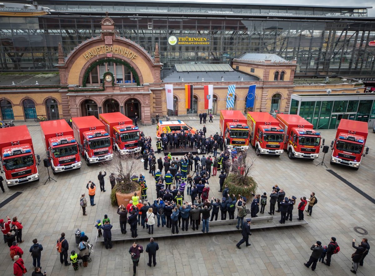 Neue ICE-Strecke: Feuerwehren bekommen in Erfurt Spezial-Fahrzeuge