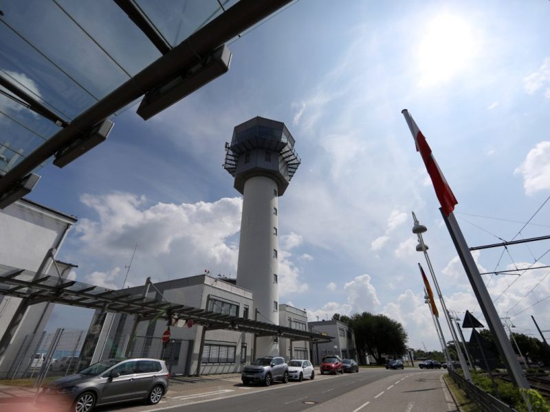 Flughafen Erfurt: Hiobsbotschaft für Mallorca-Urlauber! Droht komplettes Rückreise-Chaos?