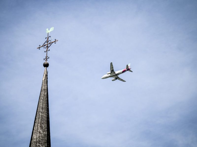 Flughafen Erfurt: Seltsame Flugbewegungen über der Domstadt! Was dahinter steckt