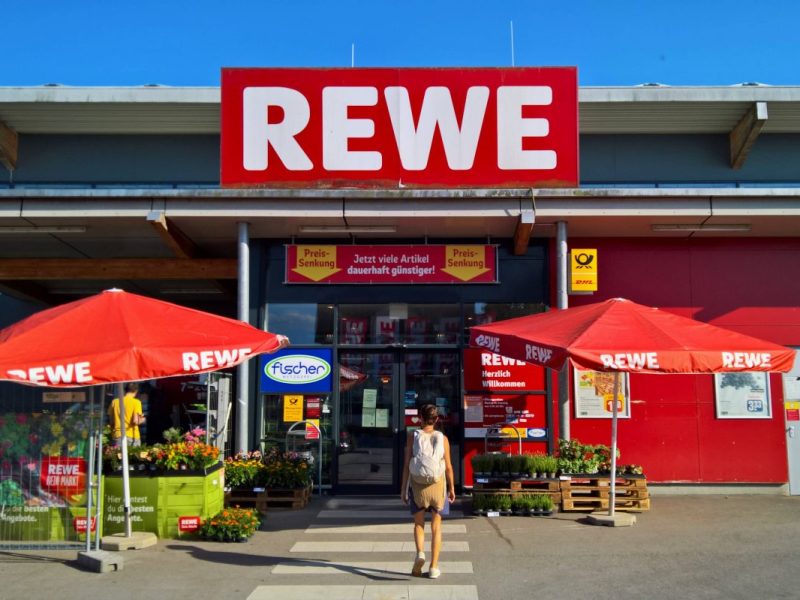 Rewe schließt bald früher – Kunden haben das Nachsehen
