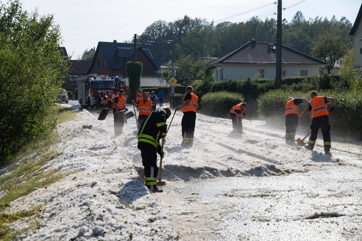 Unwetter In Thüringen: Dorf Versinkt In Hagel-Flut! „Noch Nicht Erlebt ...