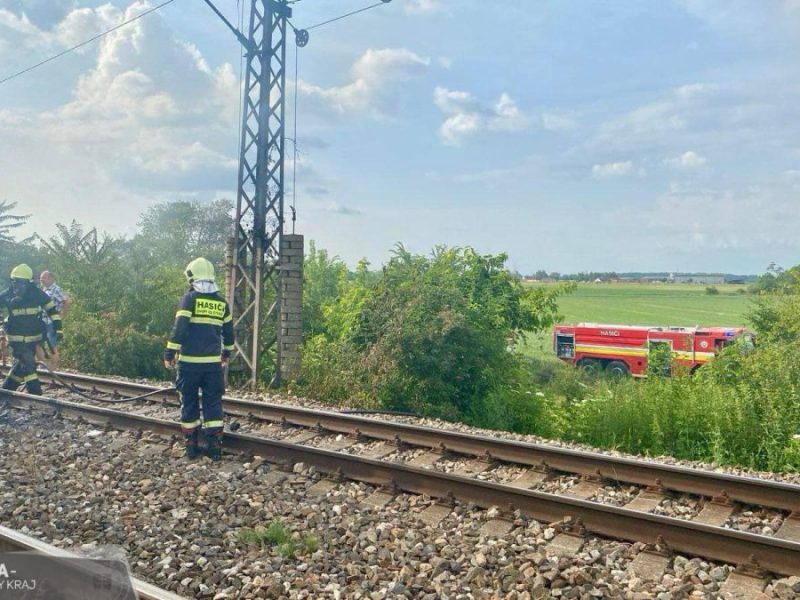 Slowakei: Bus bei Kollision mit Zug in zwei gerissen ++ mehrere Tote ++ War es „menschliches Versagen“?