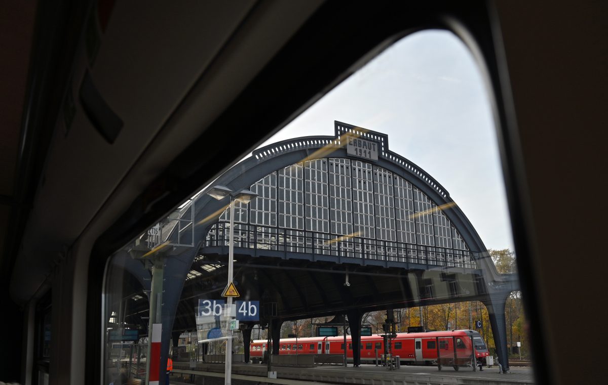 Das Bahn-Angebot in Ostthüringen sorgt seit Jahren für Kritik. Nun beklagt der Fahrgastverband Pro Bahn eine weitere Verschlechterung.