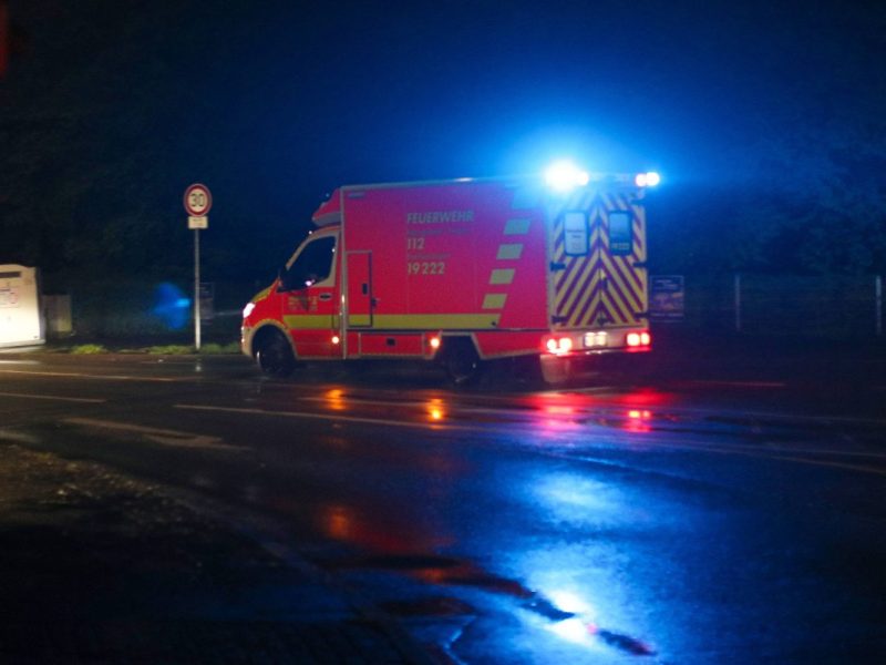 Thüringen: Tödlicher Wohnungsbrand! Mann stirbt +++ etliche weitere Verletzte