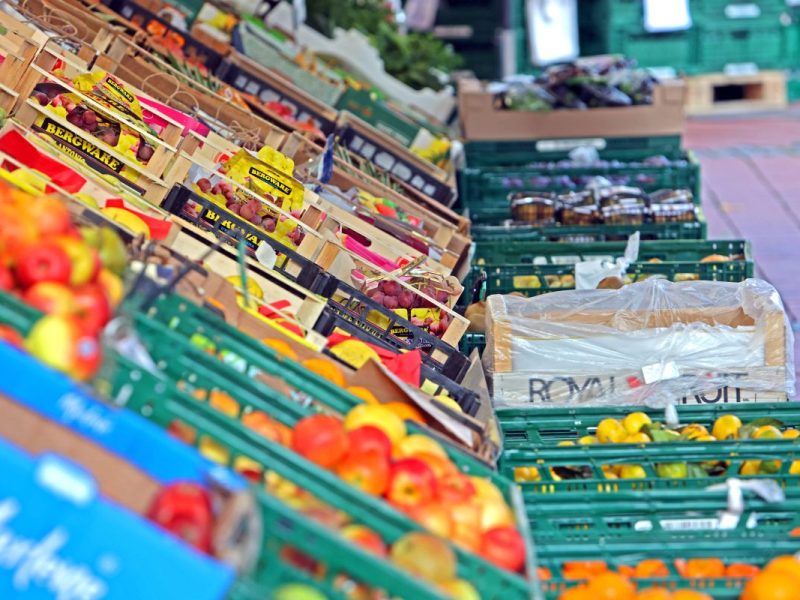 Netto-Mitarbeiter machen Schock-Fund – DAS lag zwischen dem Obst