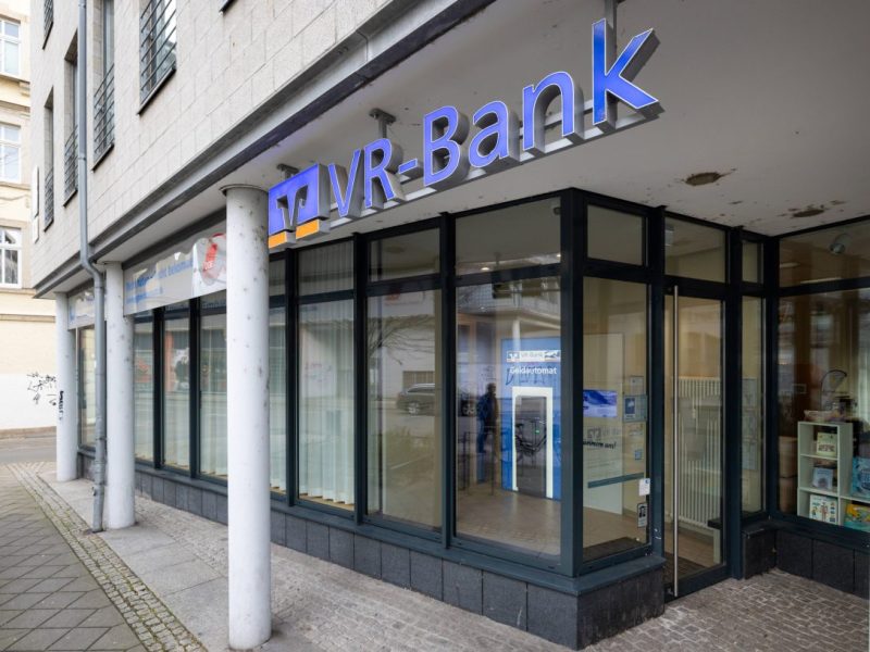 VR-Bank in Thüringen: Ex-Bosse sollen Millionen verschleudert haben – jetzt geht’s ihnen an den Kragen