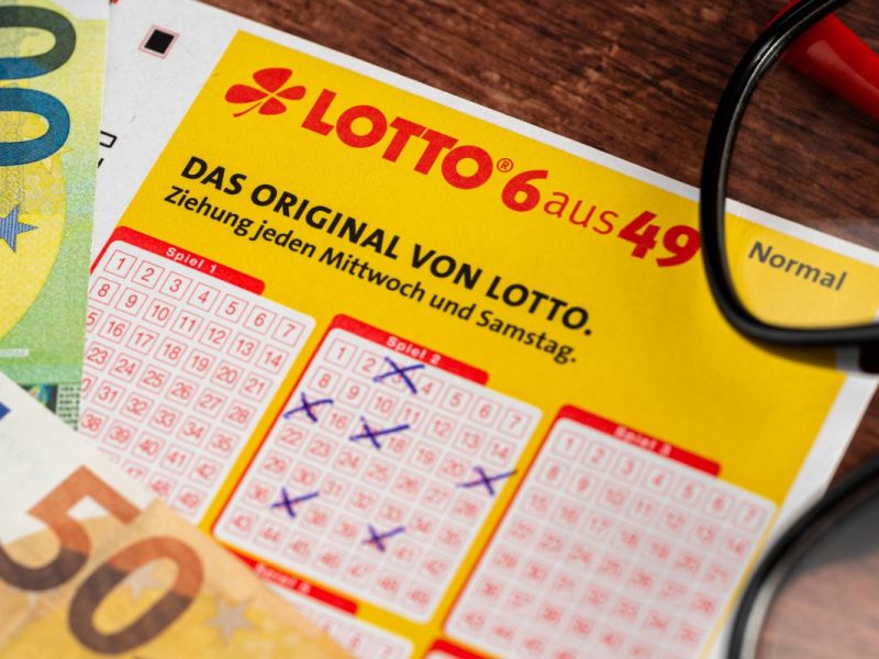 Lotto: Millionen-Jackpot wartet seit Monaten auf Gewinner – Hast du den Schein zum Glück?