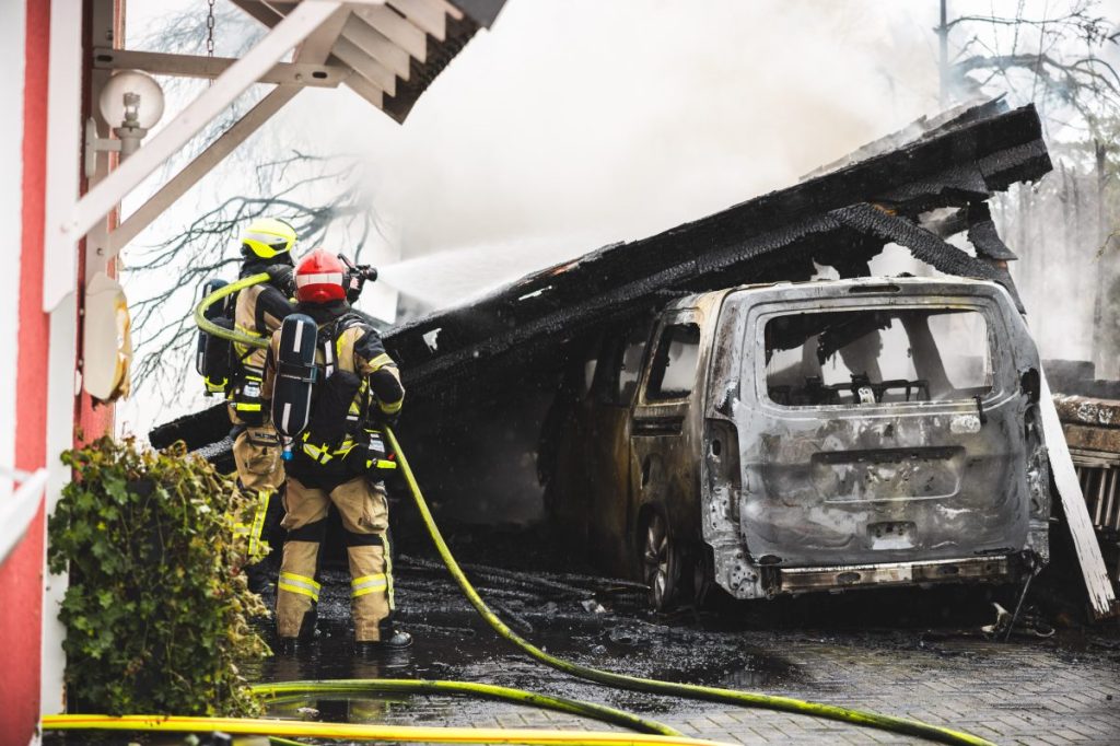 In Gera hat es am Sonntag einen heftigen Brand gegeben.