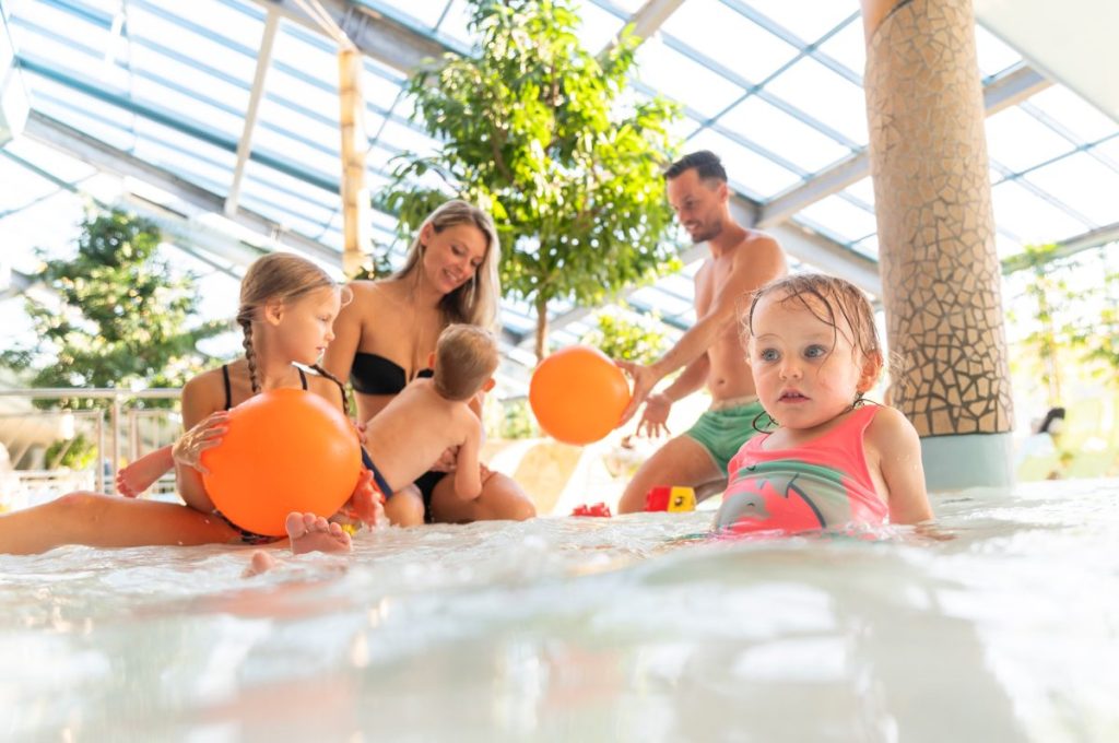 Ziel ist es, die Energieeffizienz zu verbessern, die Attraktivität des Bades langfristig zu steigern und insbesondere für Familien ein einzigartiges Erlebnis zu bieten. 